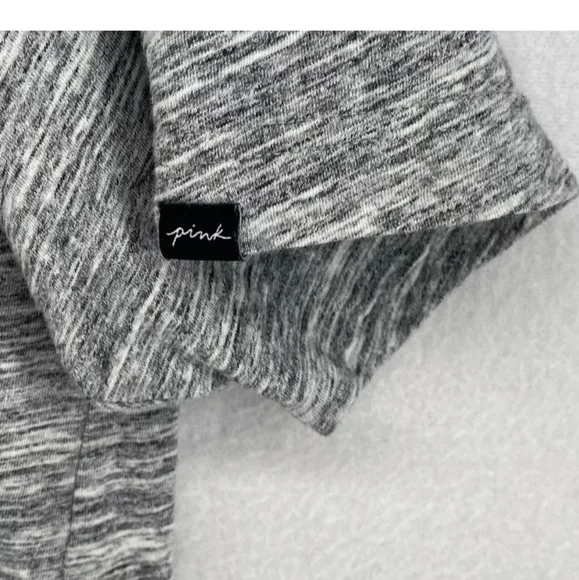 VICTORIA'S SECRET PINK Shirt One Size Embroidered Rainbow Heart Heather Gray - Picture 5 of 5